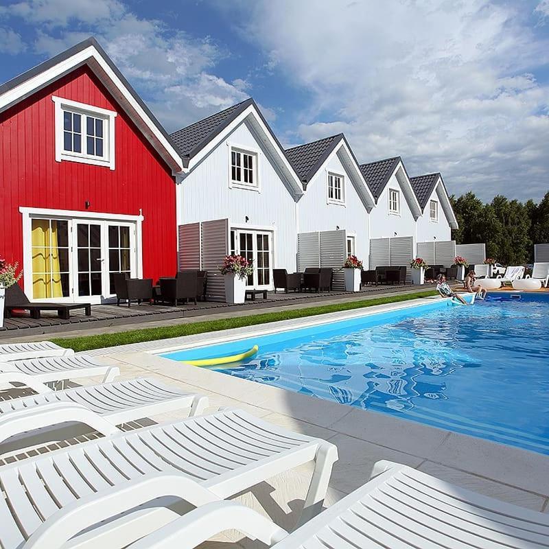 Rodzinka B&M Villa นีคอร์เซ ภายนอก รูปภาพ
