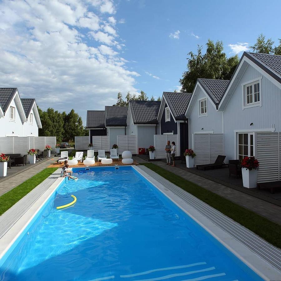 Rodzinka B&M Villa นีคอร์เซ ภายนอก รูปภาพ